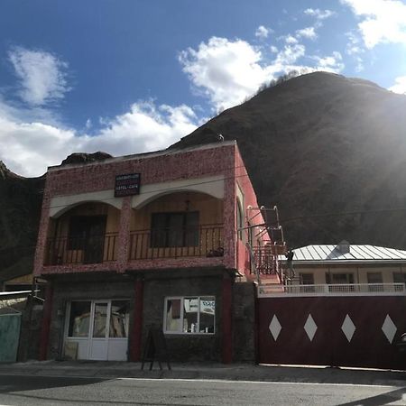 Waterfall Kazbegi Bagian luar foto