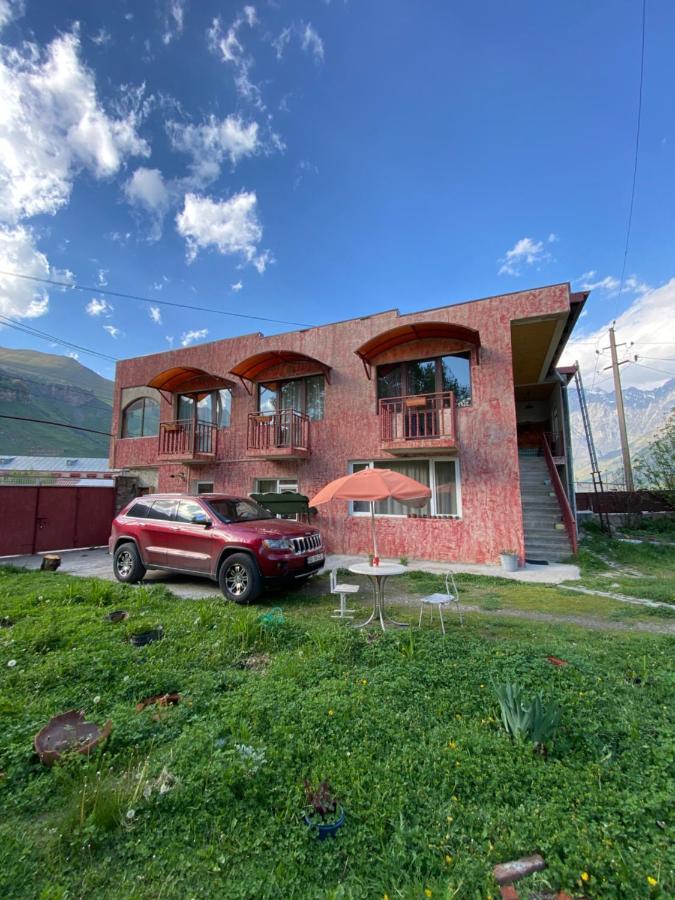 Waterfall Kazbegi Bagian luar foto