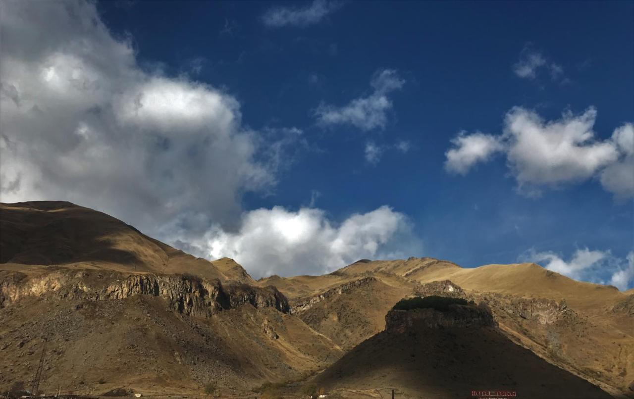 Waterfall Kazbegi Bagian luar foto